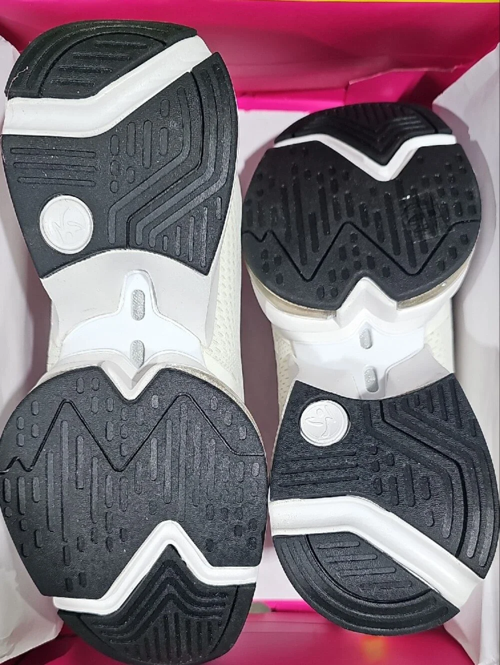 Zumba Air Stomp Funk 2.0- White-10-NEW